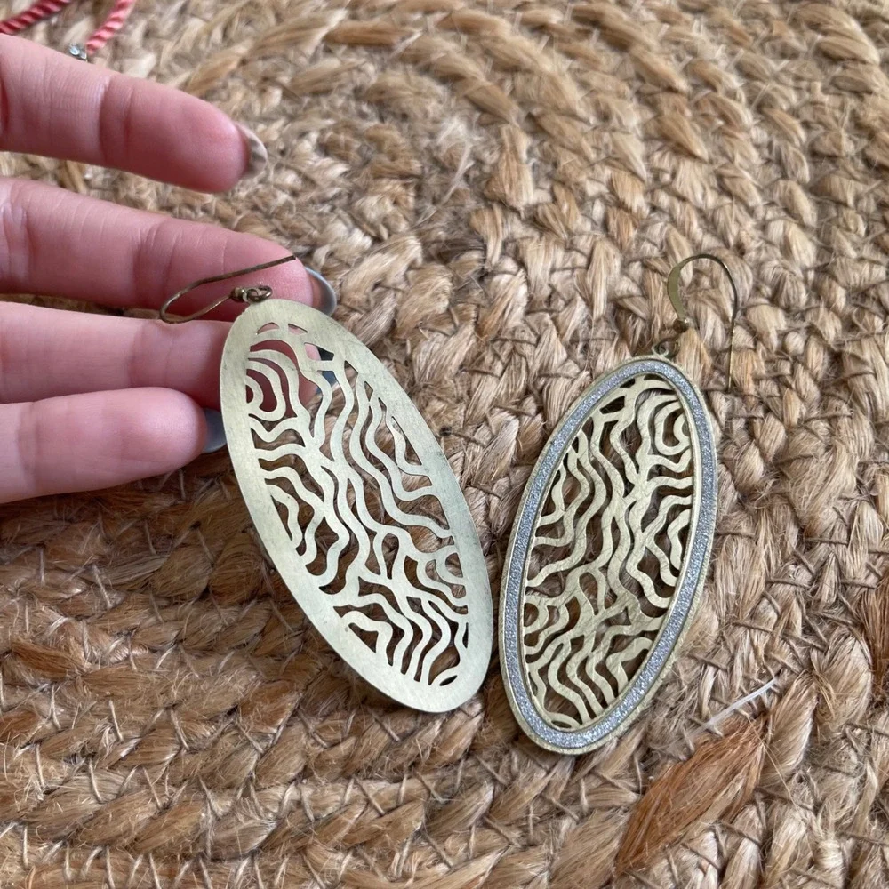 Gold Tone Filigree Oval Drop Earrings‎ with Silver Glitter Border Boho Statement